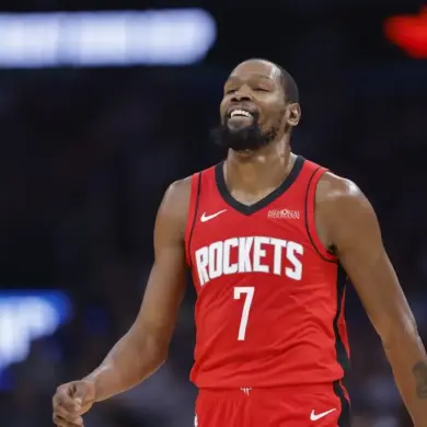 Durant Booed in OKC as Rockets Lose Thriller