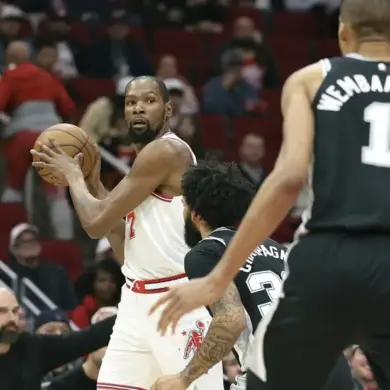 Fourth Quarter Meltdown Hits Rockets Again